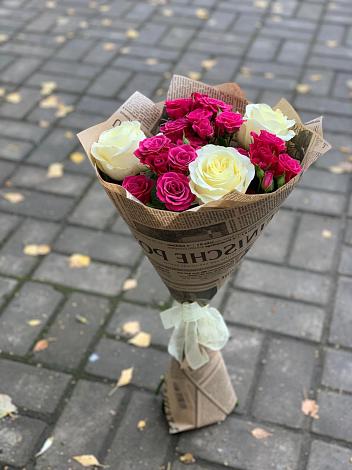 Букет цветов из: Розы в Брянске